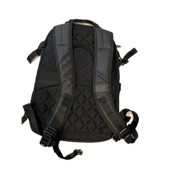 Dell Black Padded Computer Backpack - Picture 2 of 7